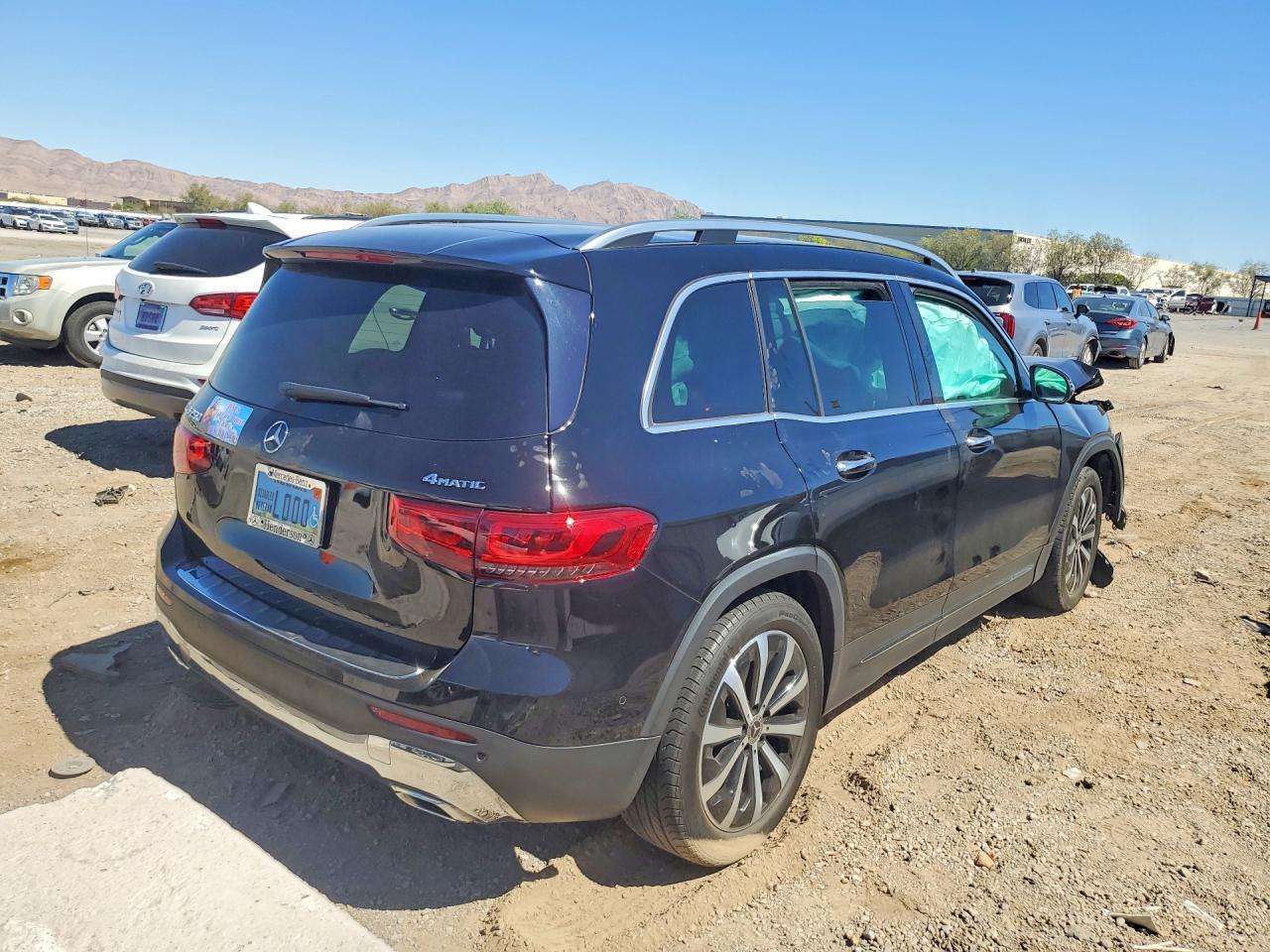 2021 Mercedes-Benz Glb 250 4Matic - zdjęcie 3