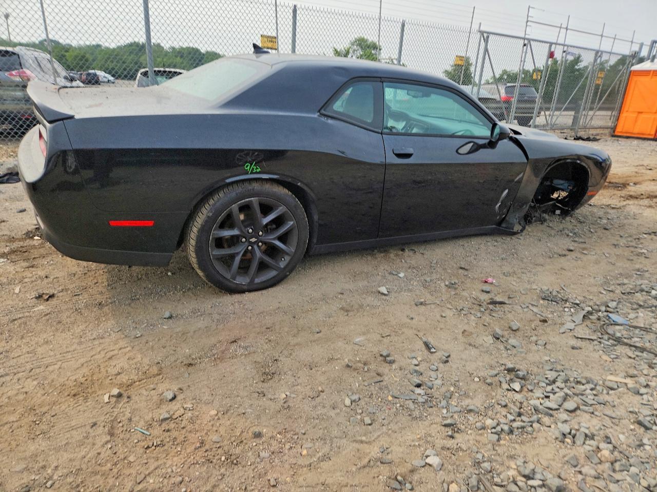2019 Dodge Challenger Sxt - zdjęcie 3
