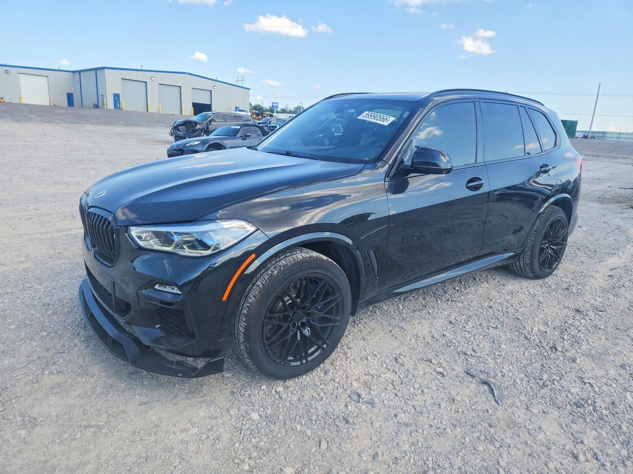 2019 BMW X5 xDrive50I - zdjęcie główne