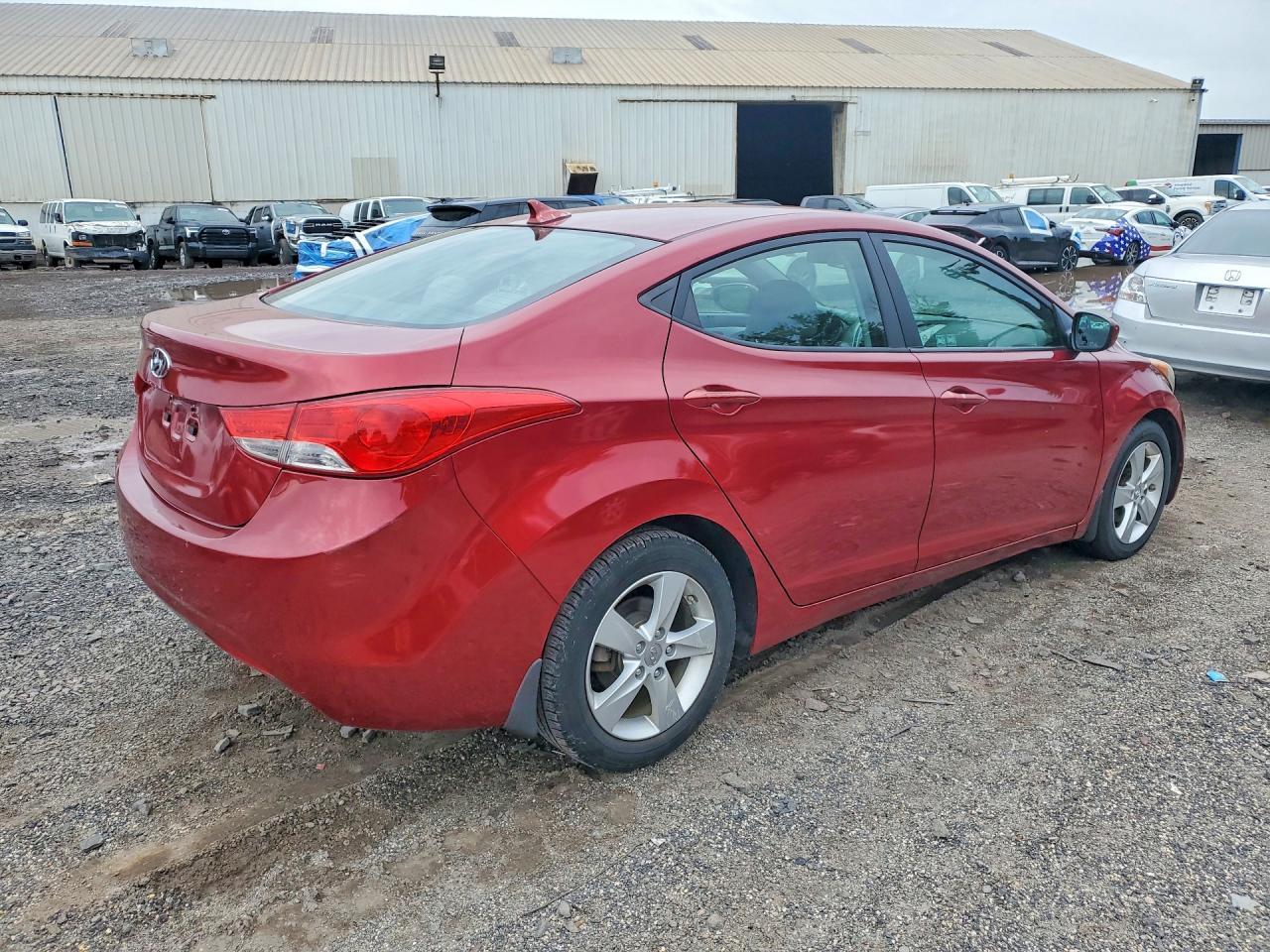 2013 Hyundai Elantra Gls - zdjęcie 3