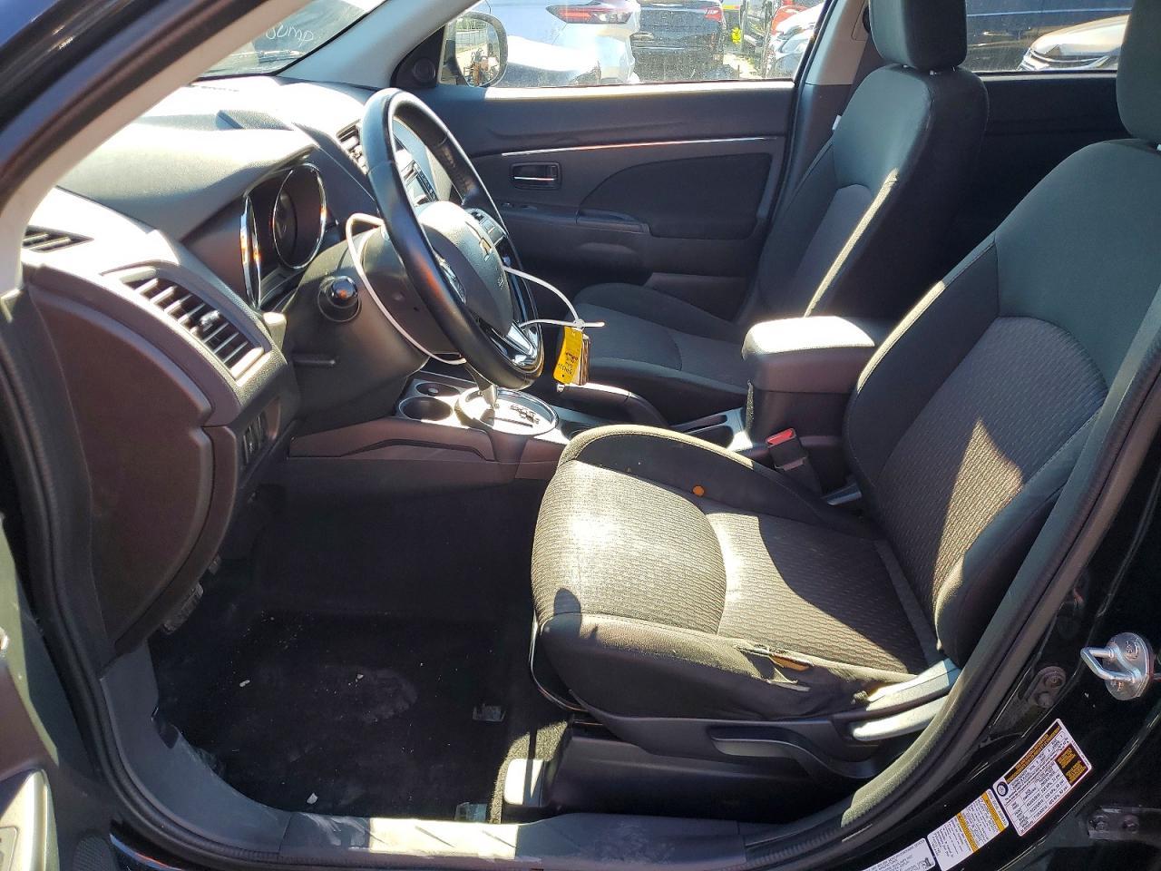 2016 Mitsubishi Outlander Sport Es - zdjęcie 7