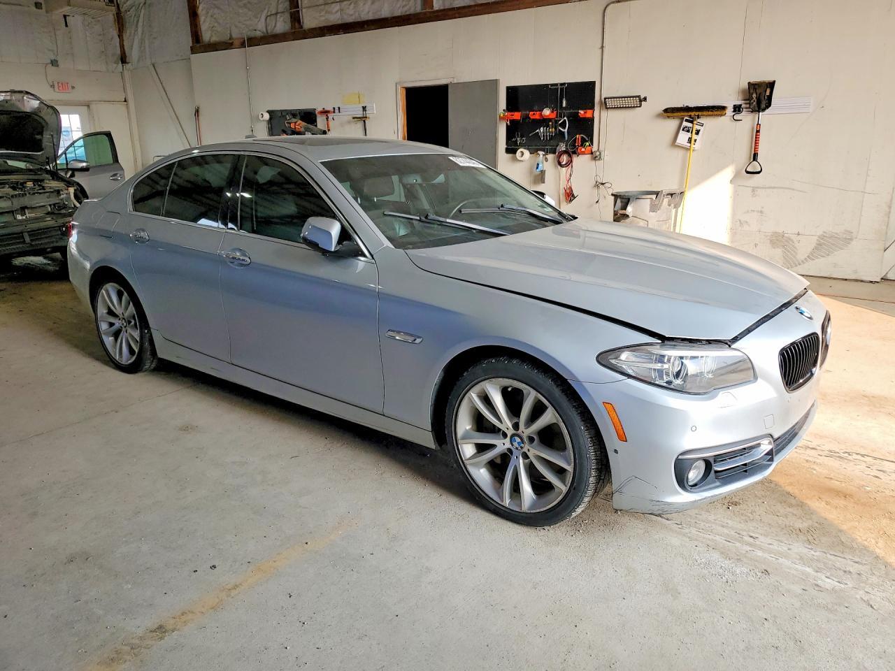 2015 BMW Seria 5 535i - zdjęcie 4