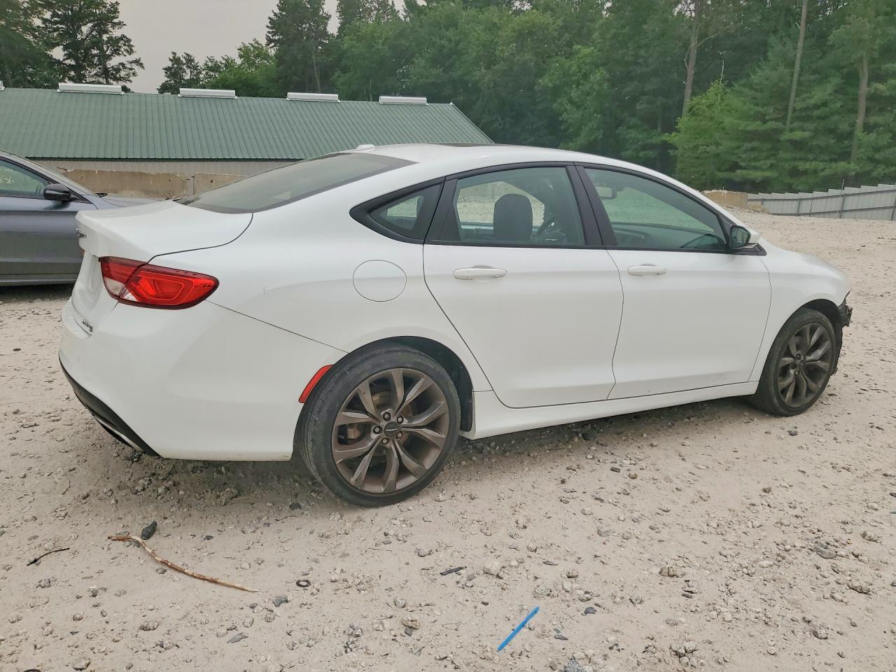 2015 Chrysler 200 S - zdjęcie 3