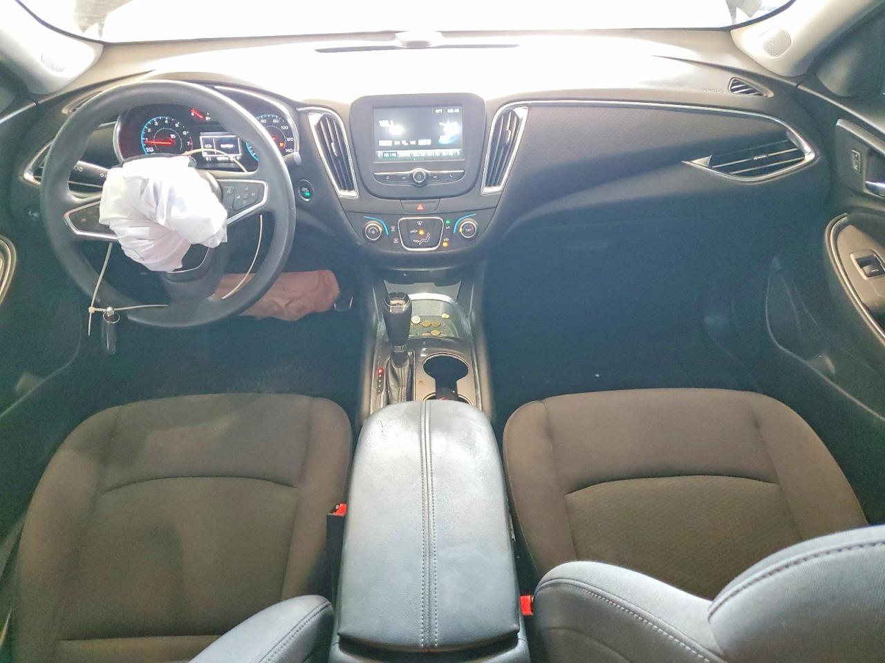 2017 Chevrolet Malibu Lt - zdjęcie 8