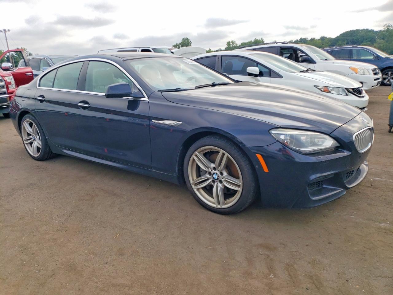 2013 BMW Seria 6 650i - zdjęcie 4