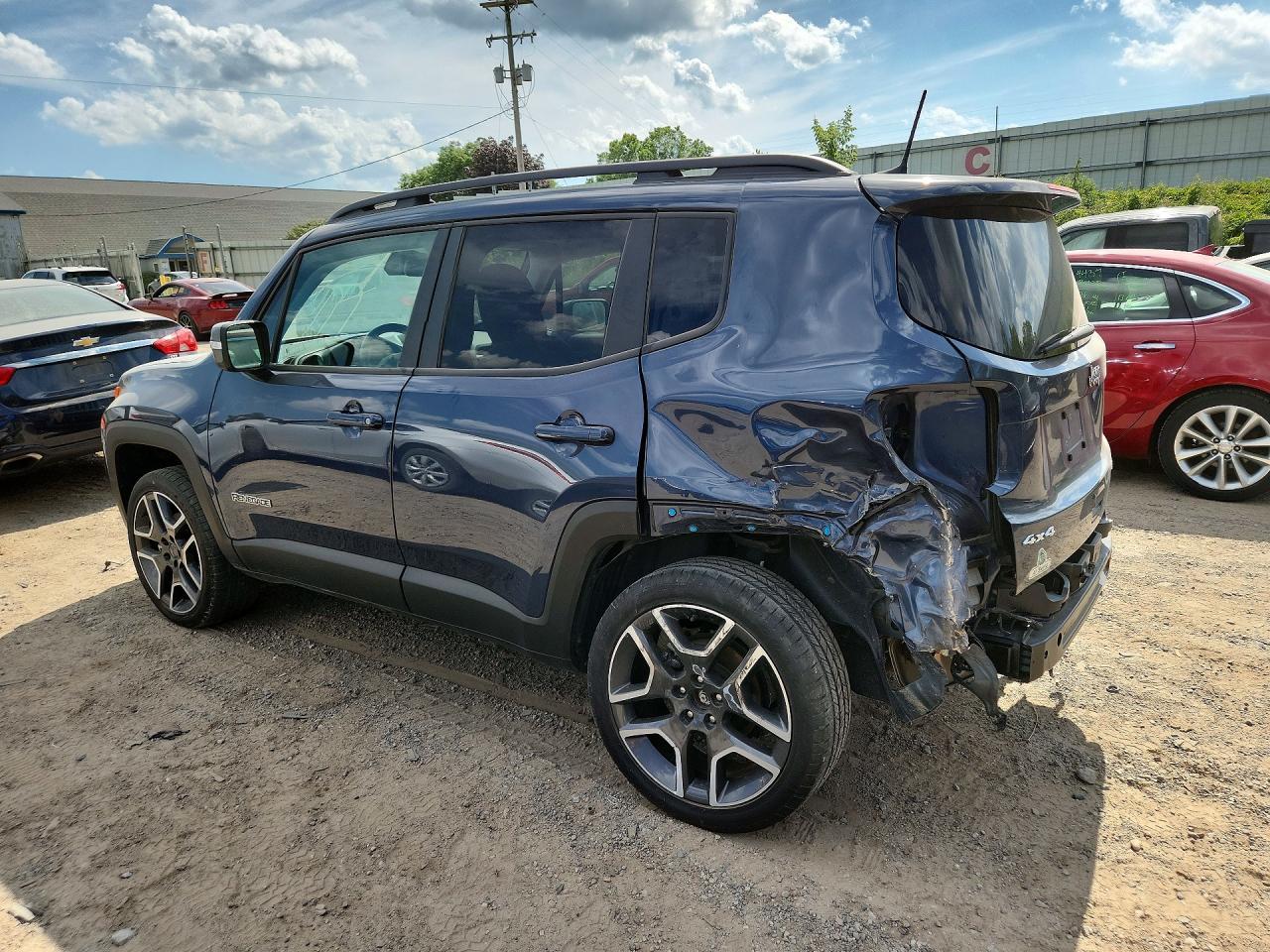 2021 Jeep Renegade Limited - zdjęcie 2