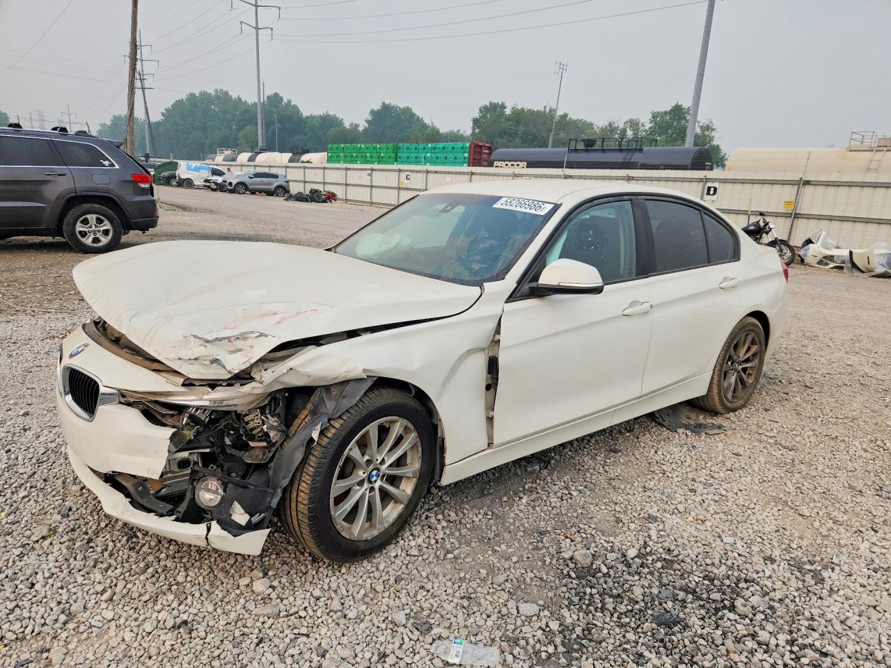 2018 BMW 320 I - zdjęcie główne