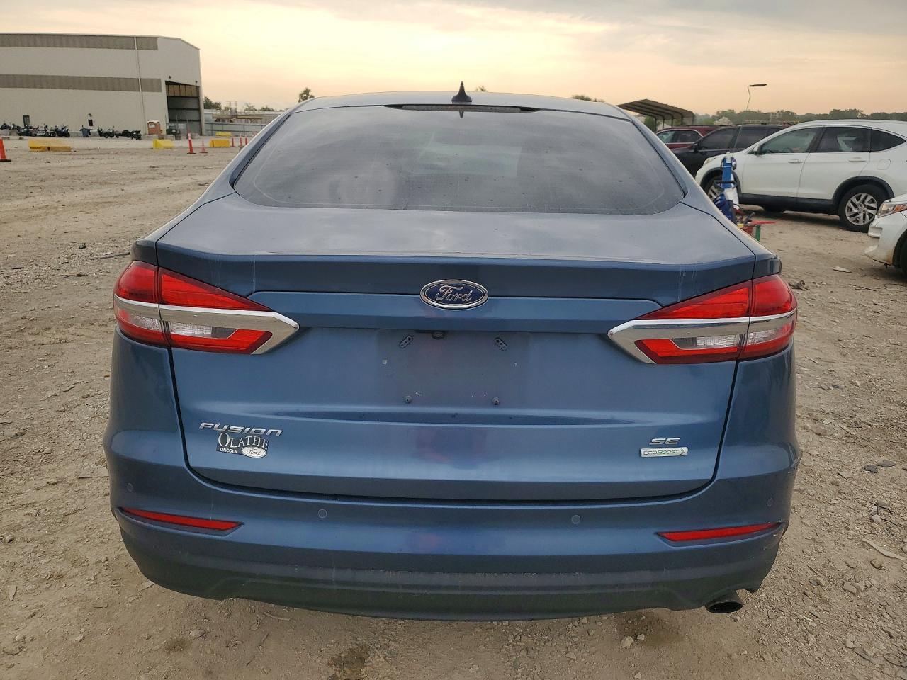 2019 Ford Fusion Se - zdjęcie 6