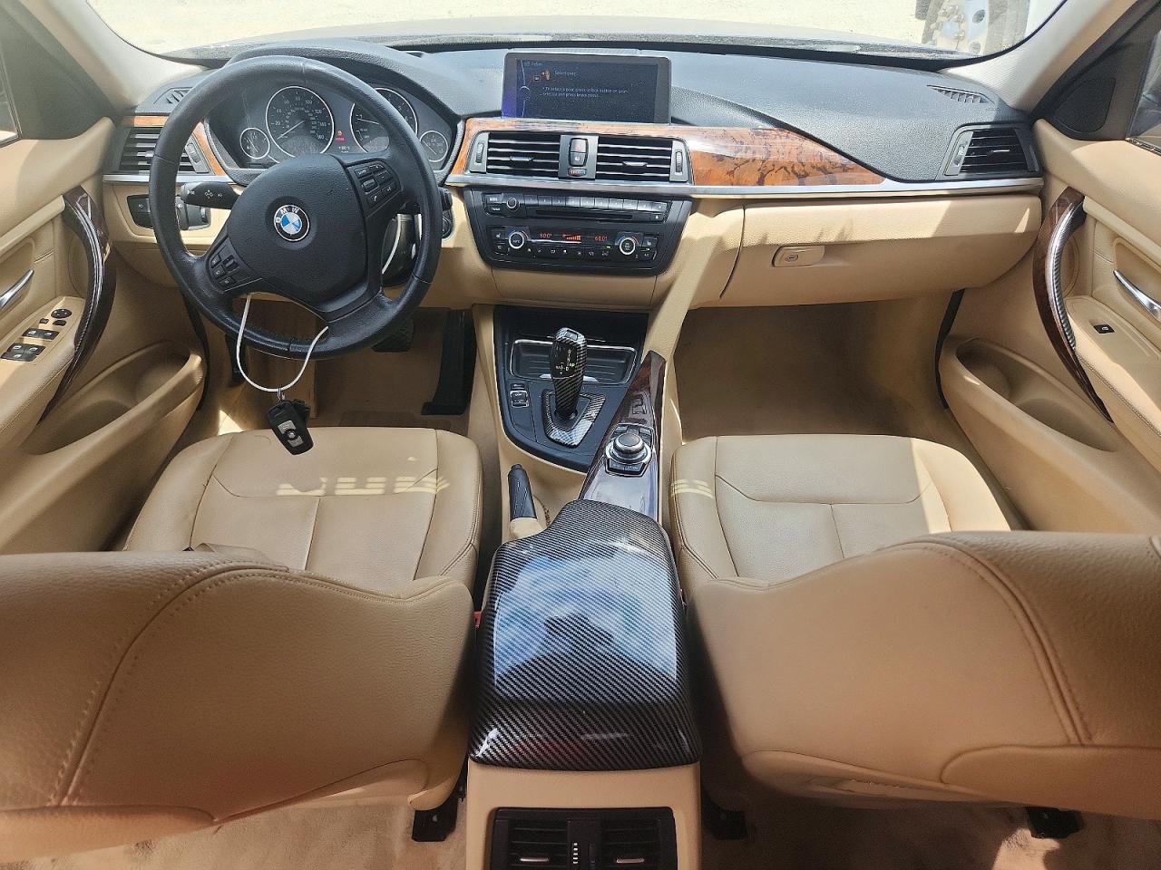 2013 BMW 328 I - zdjęcie 8