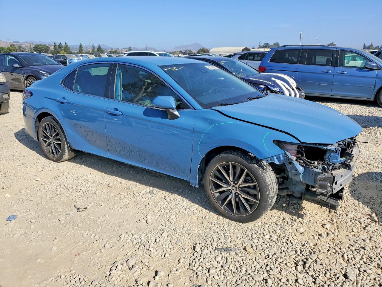 2023 Toyota Camry Se - zdjęcie 4