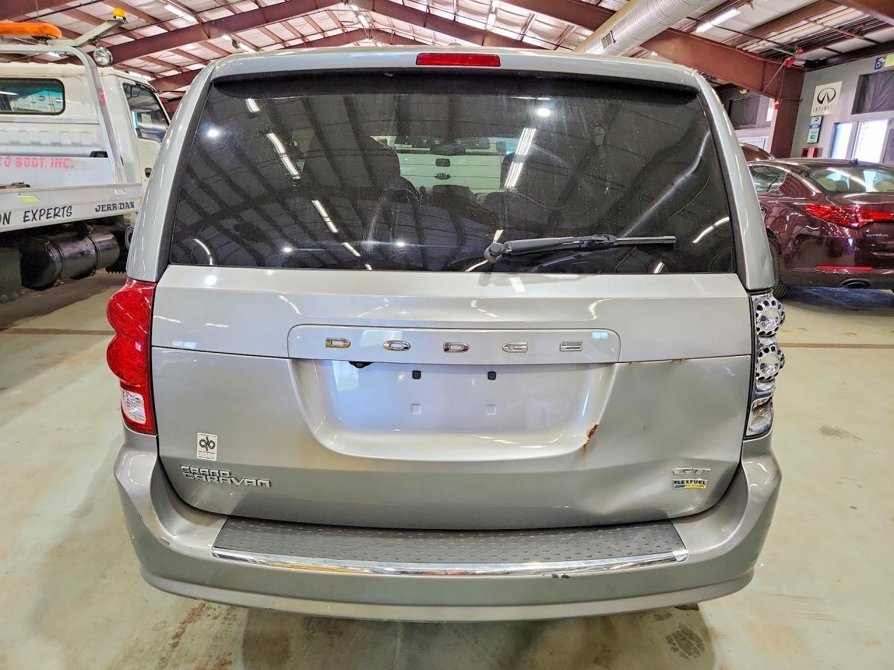2019 Dodge Grand Caravan Gt - zdjęcie 6