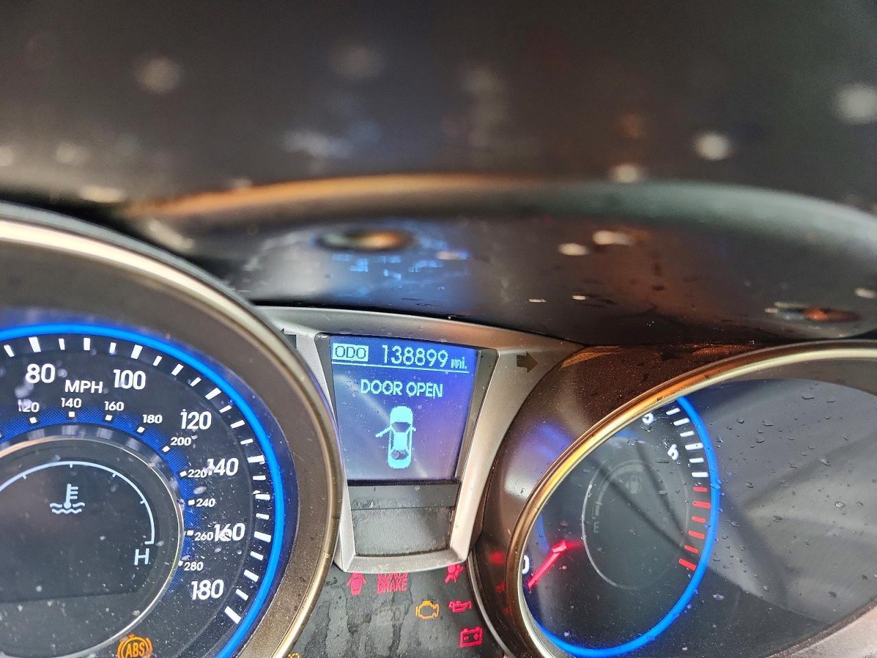 2016 Hyundai Genesis Coupe 3.8 - zdjęcie 9