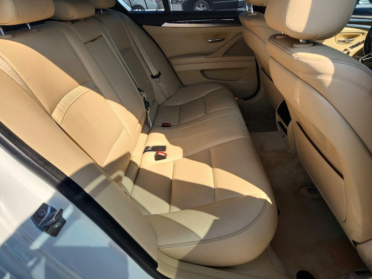2015 BMW 535 I - zdjęcie 10