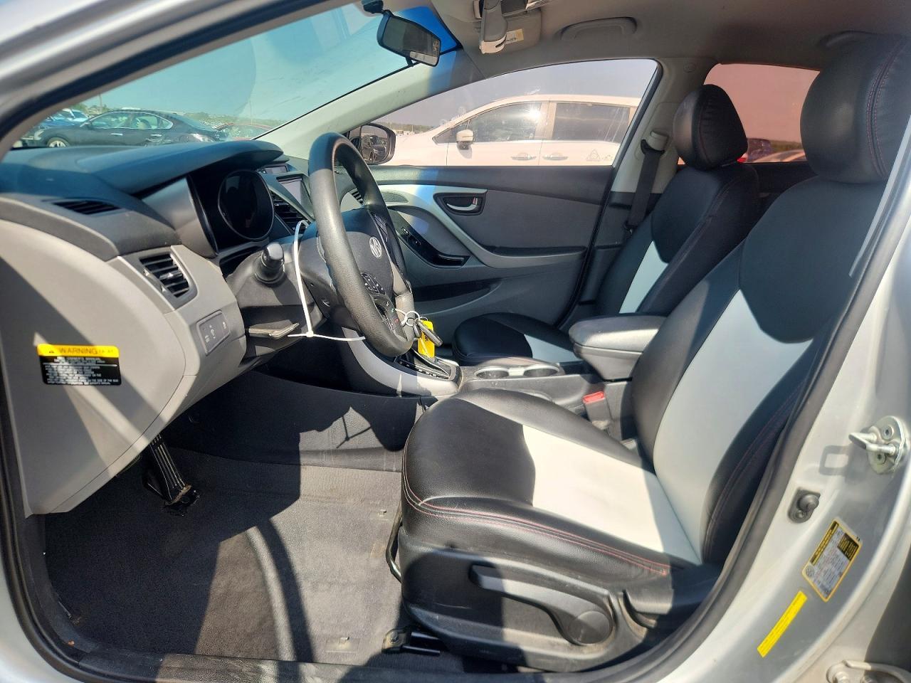 2014 Hyundai Elantra Se - zdjęcie 7