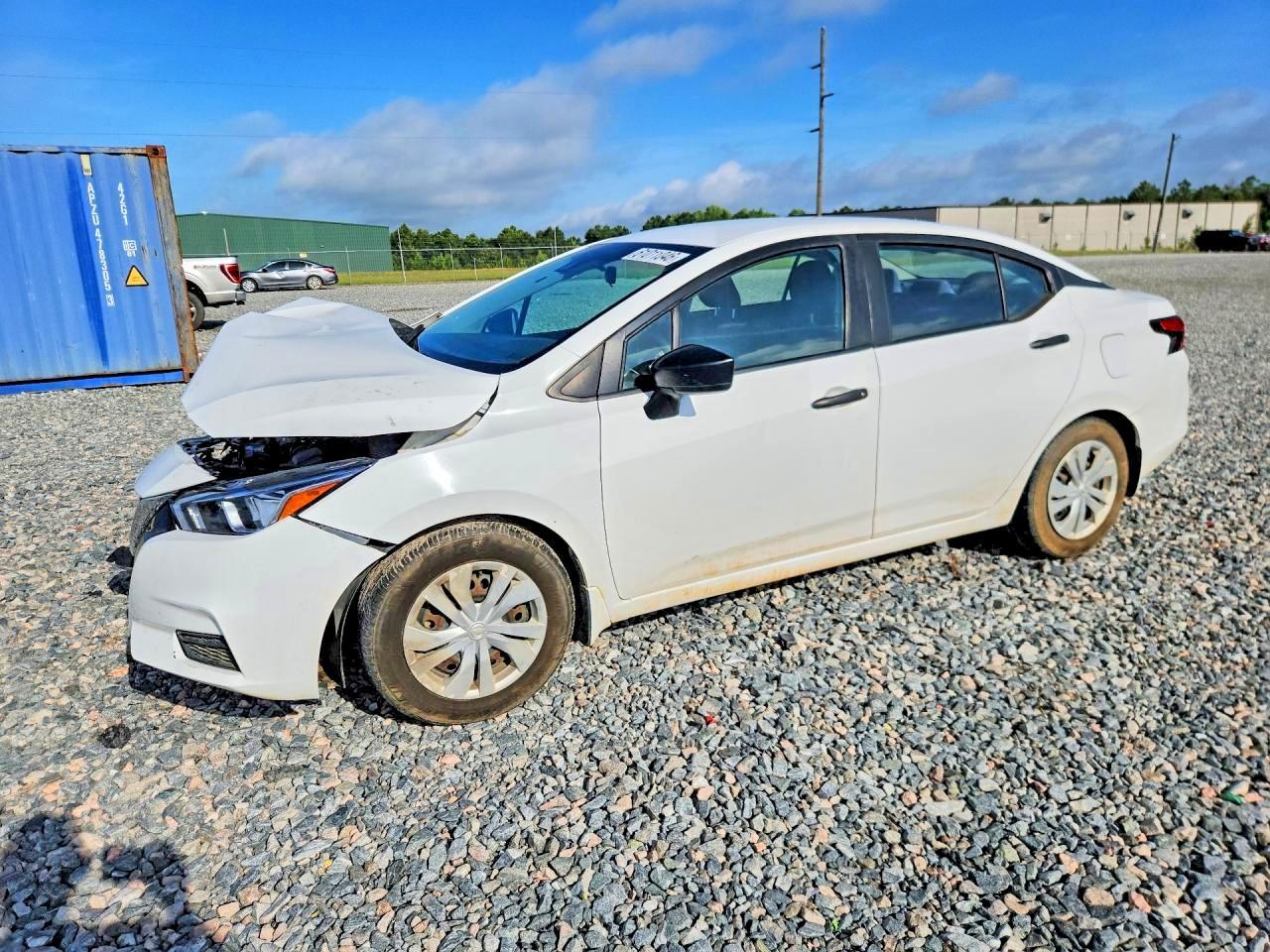 2021 Nissan Versa S - zdjęcie główne