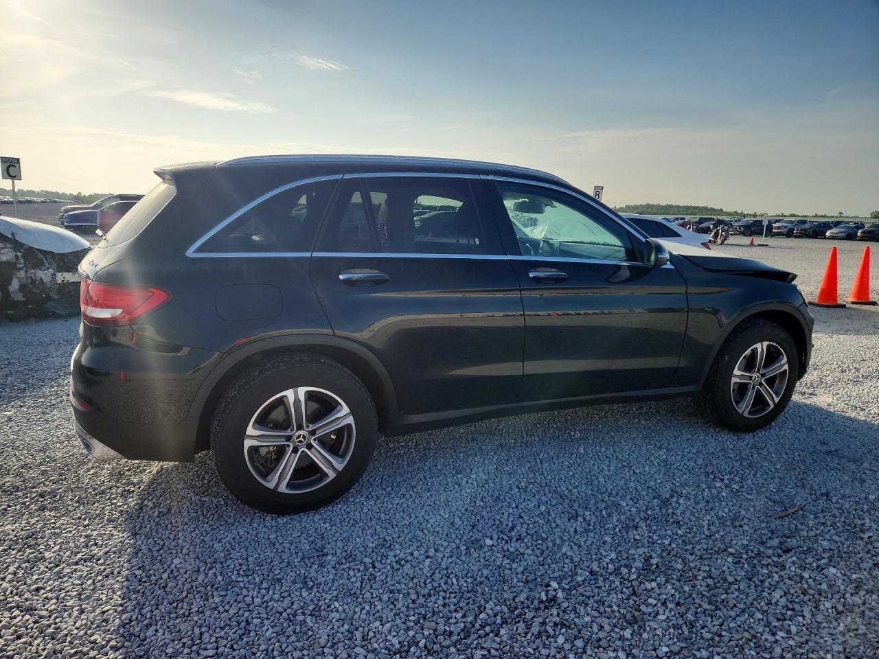 2019 Mercedes-Benz Glc 300 4Matic - zdjęcie 3