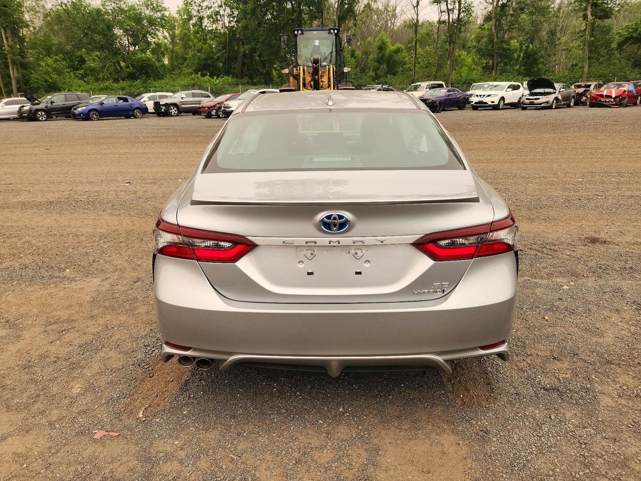 2022 Toyota Camry Hybrid Se - zdjęcie 6