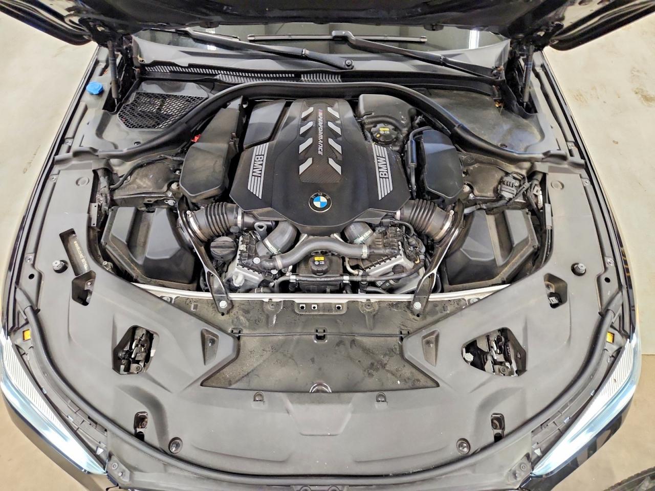 2021 BMW Seria 8 Coupe M850i - zdjęcie 11