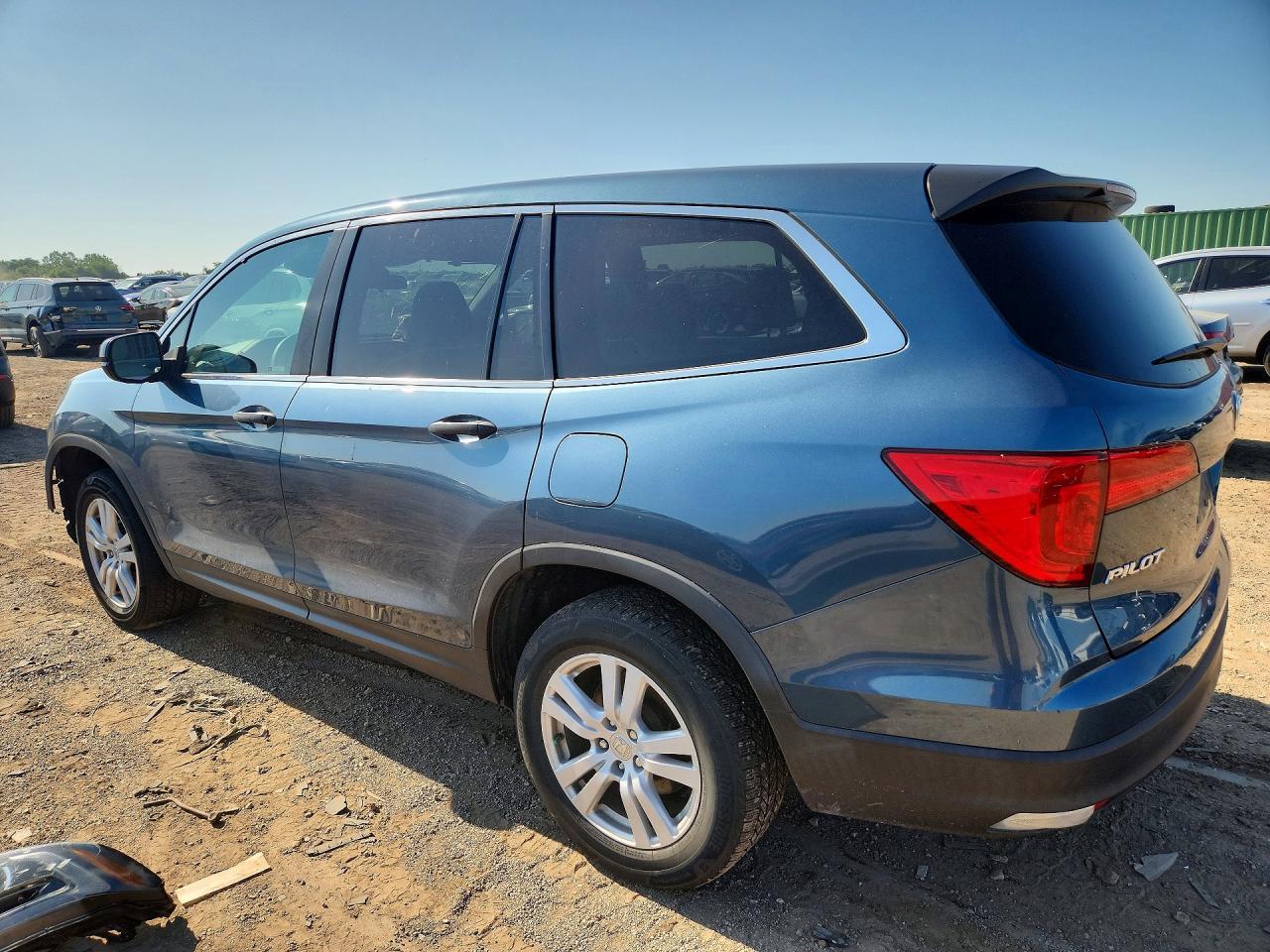 2018 Honda Pilot Lx - zdjęcie 2
