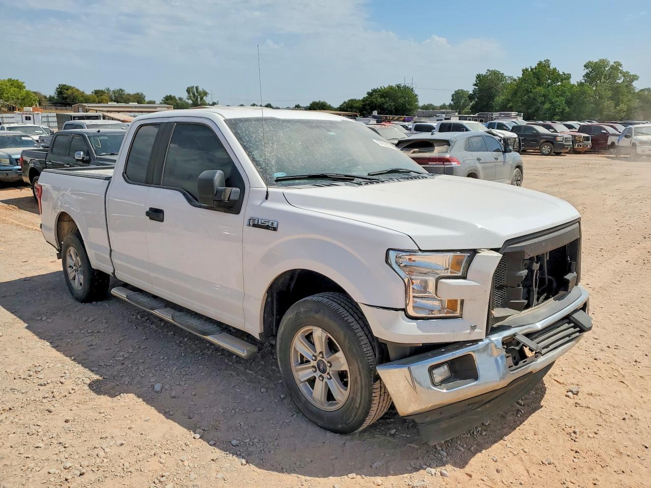 2017 Ford F150 Super Cab - zdjęcie 4