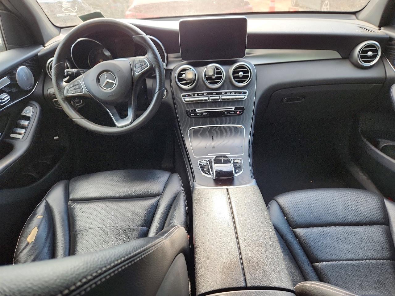 2017 Mercedes-Benz Glc 300 - zdjęcie 8