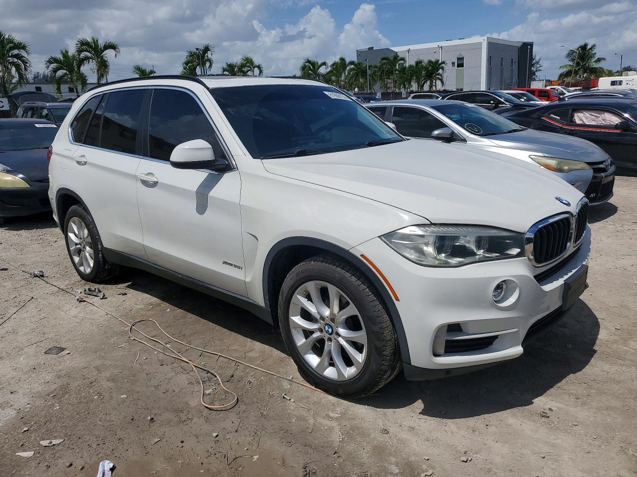 2016 BMW X5 xDrive35I - zdjęcie 4