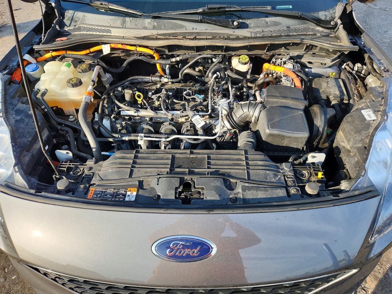 2021 Ford Escape Titanium - zdjęcie 12
