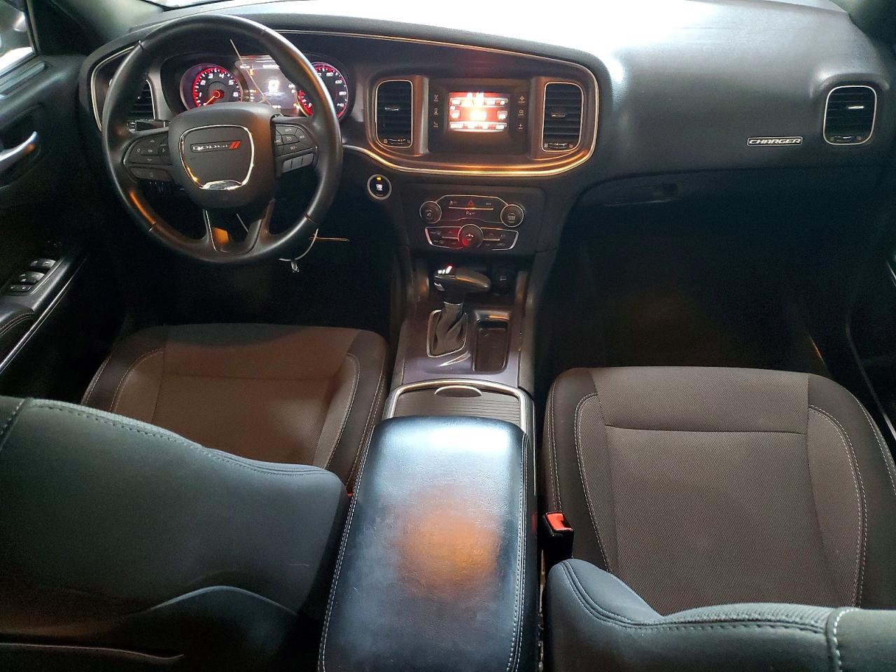 2015 Dodge Charger Se - zdjęcie 8