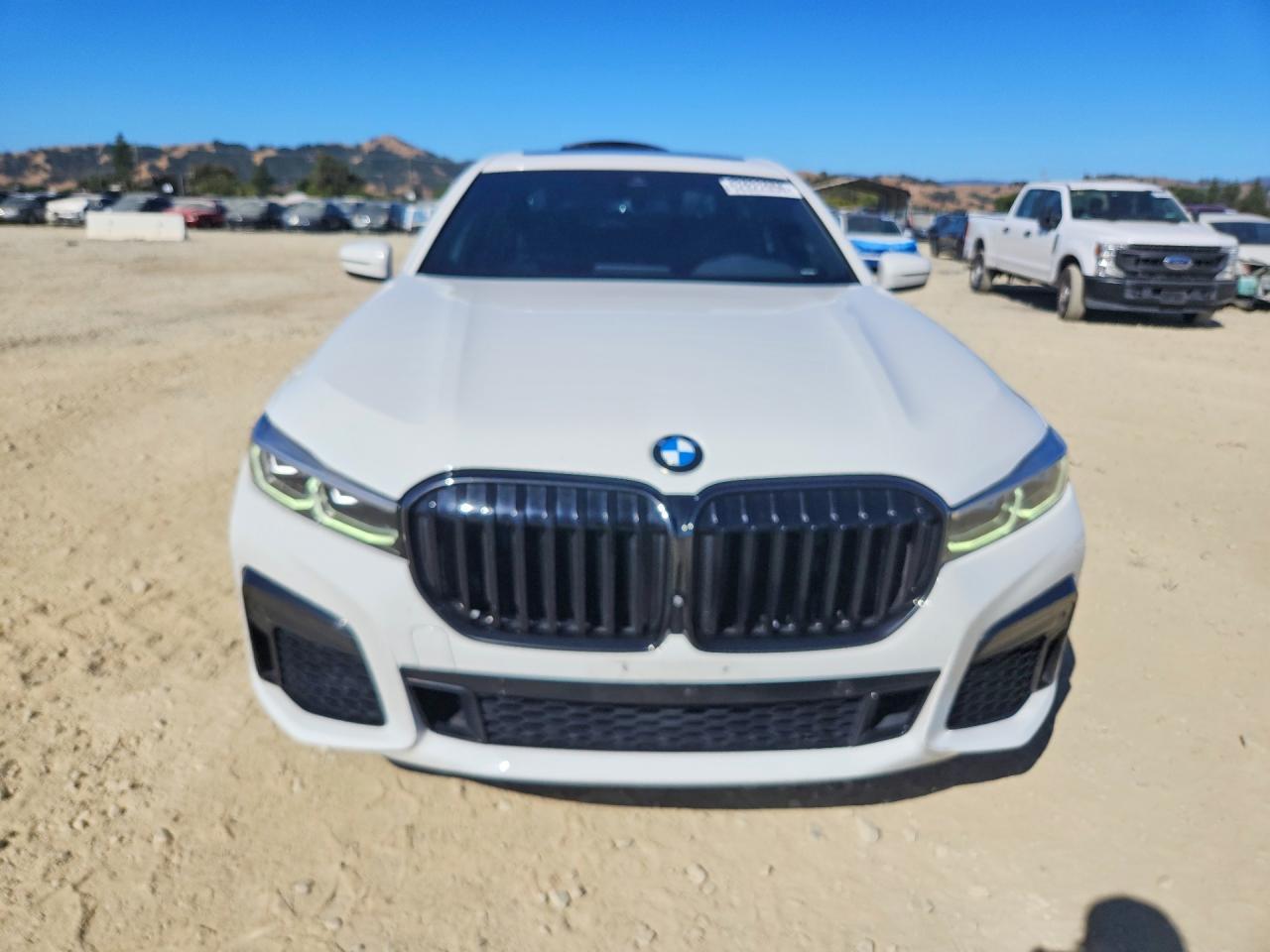 2022 BMW 740 I - zdjęcie 5