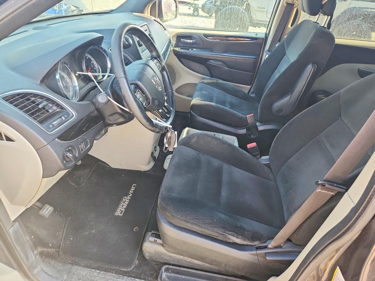 2016 Dodge Grand Caravan Se - zdjęcie 7