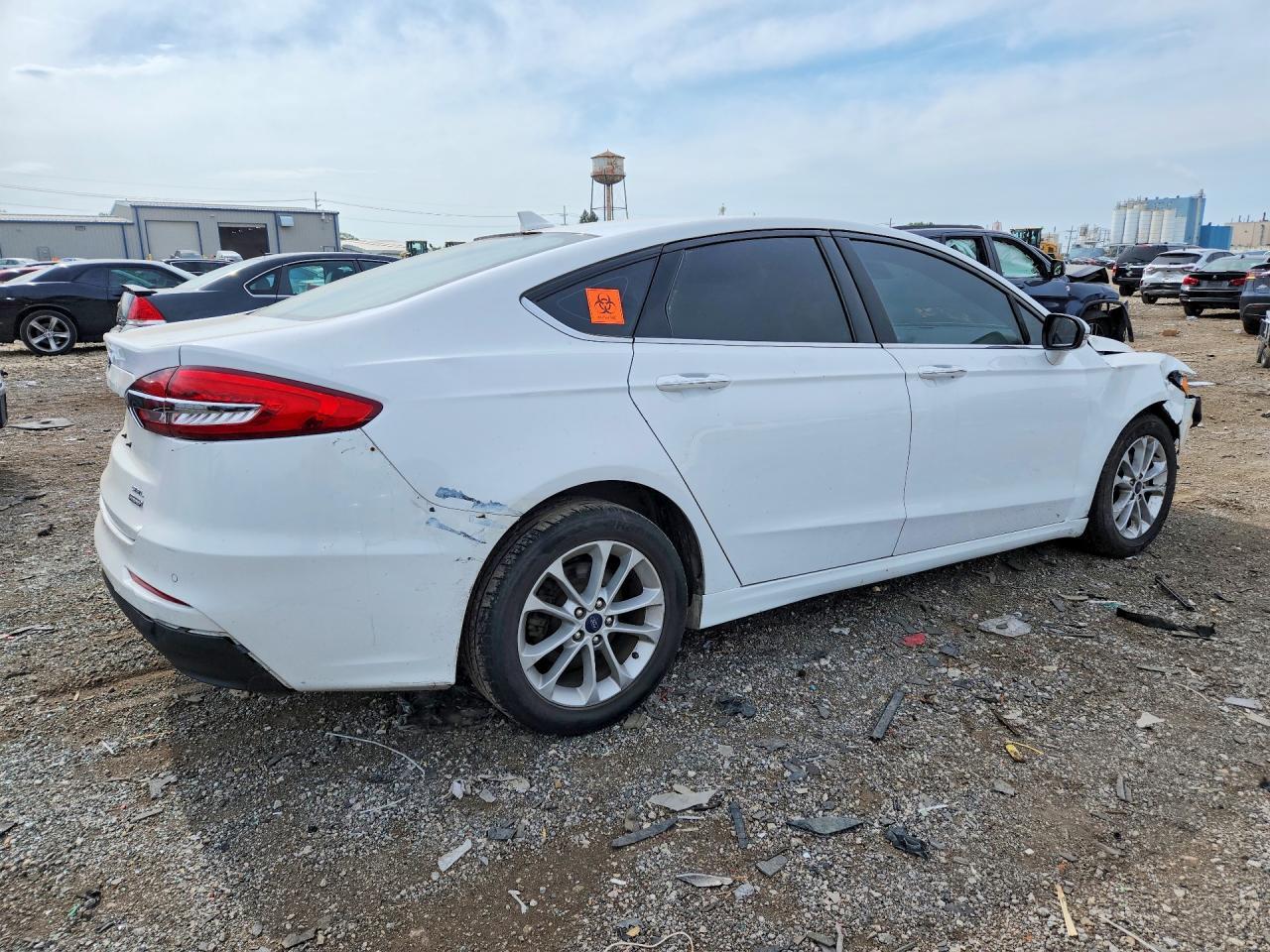 2020 Ford Fusion Sel - zdjęcie 3