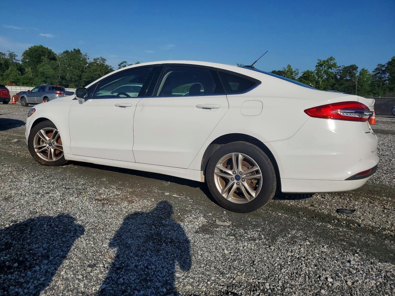 2018 Ford Fusion Se - zdjęcie 2