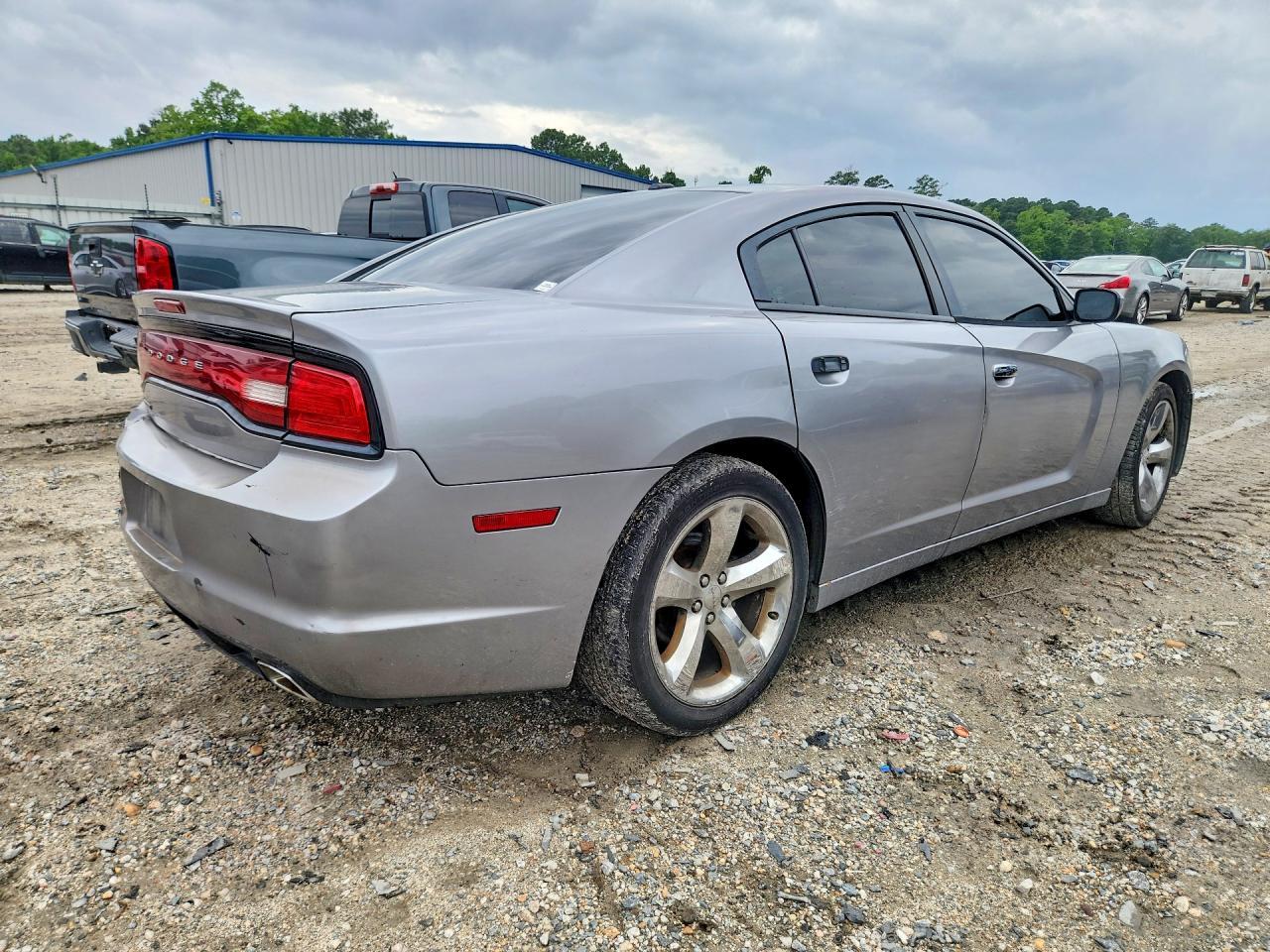 2014 Dodge Charger Se - zdjęcie 3