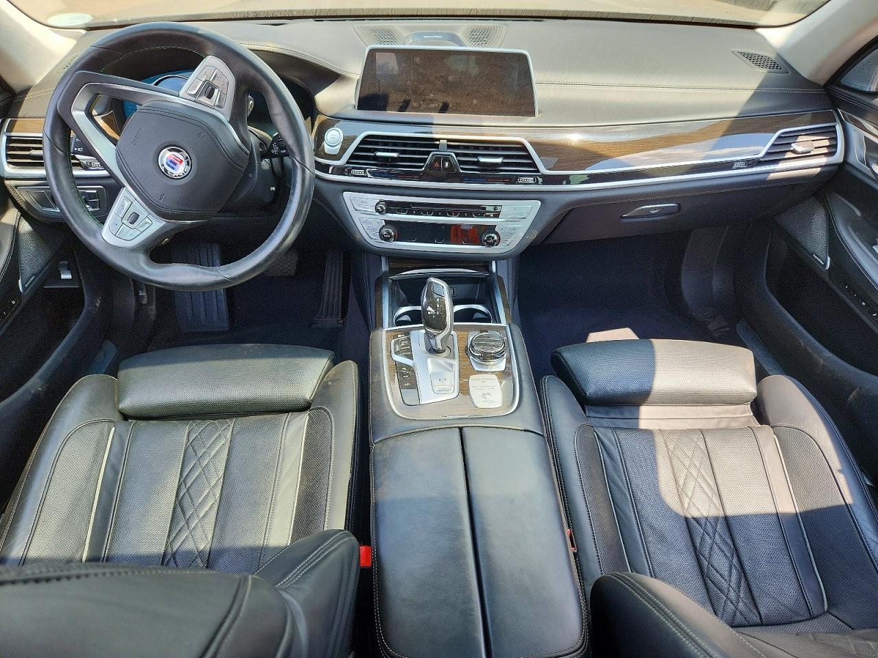 2019 BMW Alpina B7 - zdjęcie 8