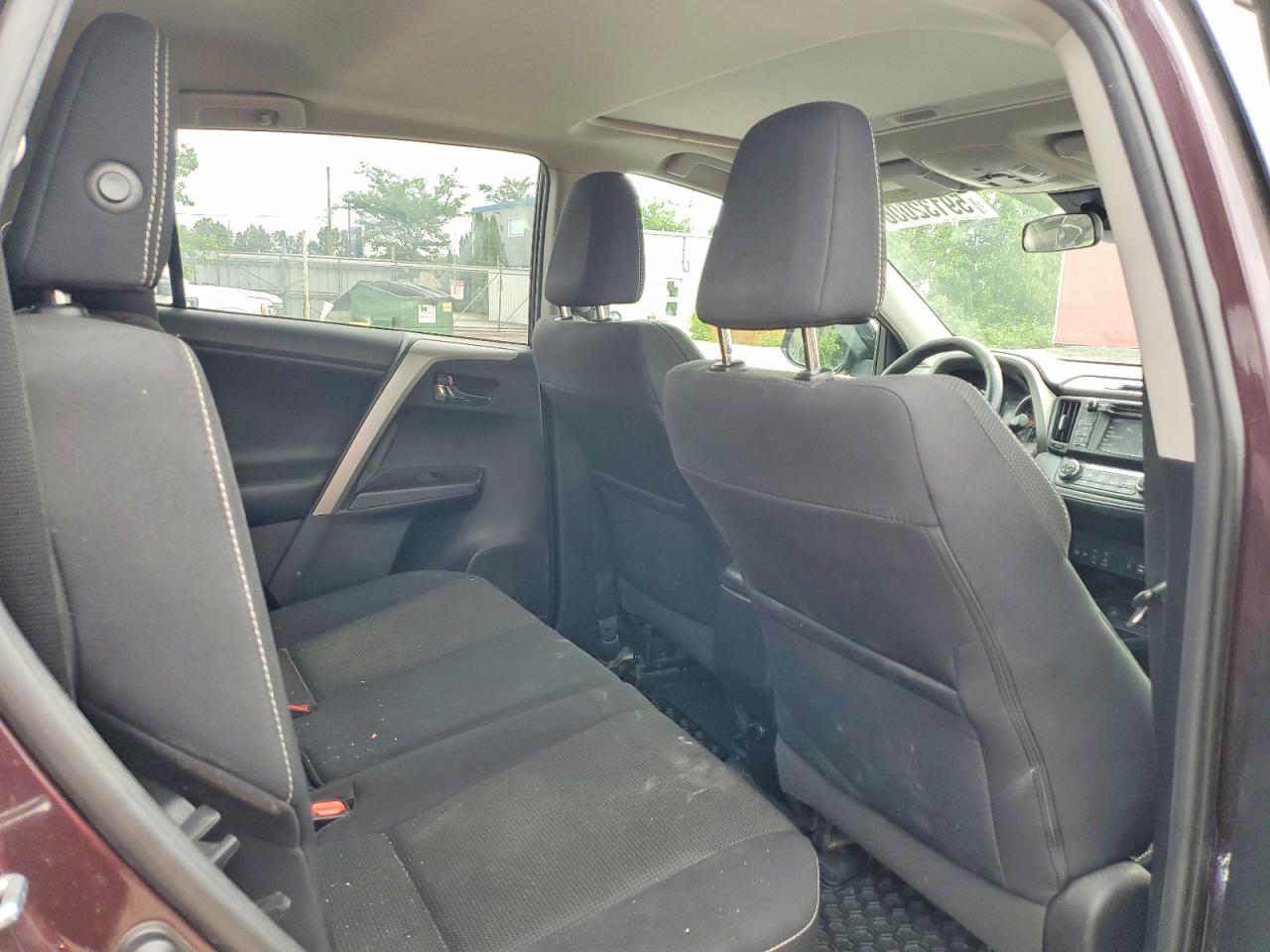 2017 Toyota Rav4 Xle - zdjęcie 11