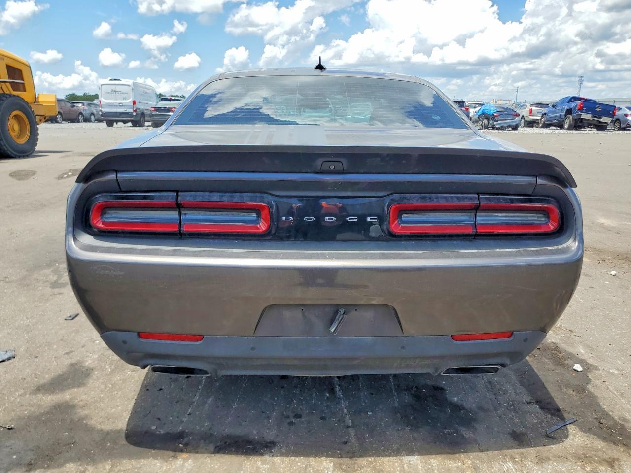 2019 Dodge Challenger R/T Scat Pack - zdjęcie 6
