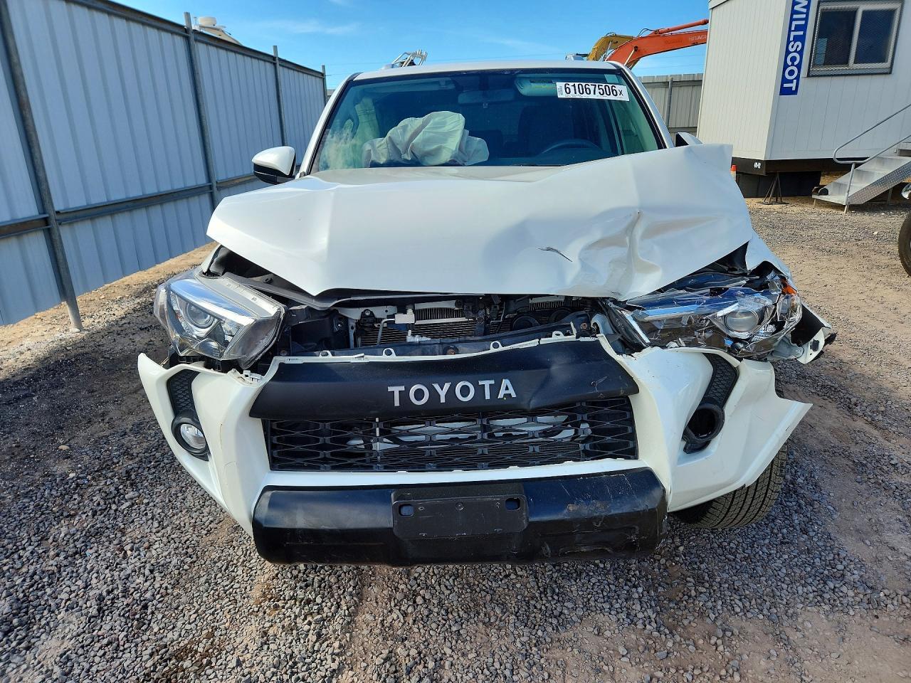 2019 Toyota 4Runner Sr5 - zdjęcie 5