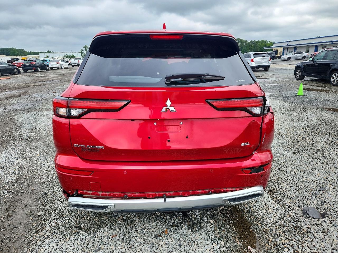 2024 Mitsubishi Outlander Sel - zdjęcie 6