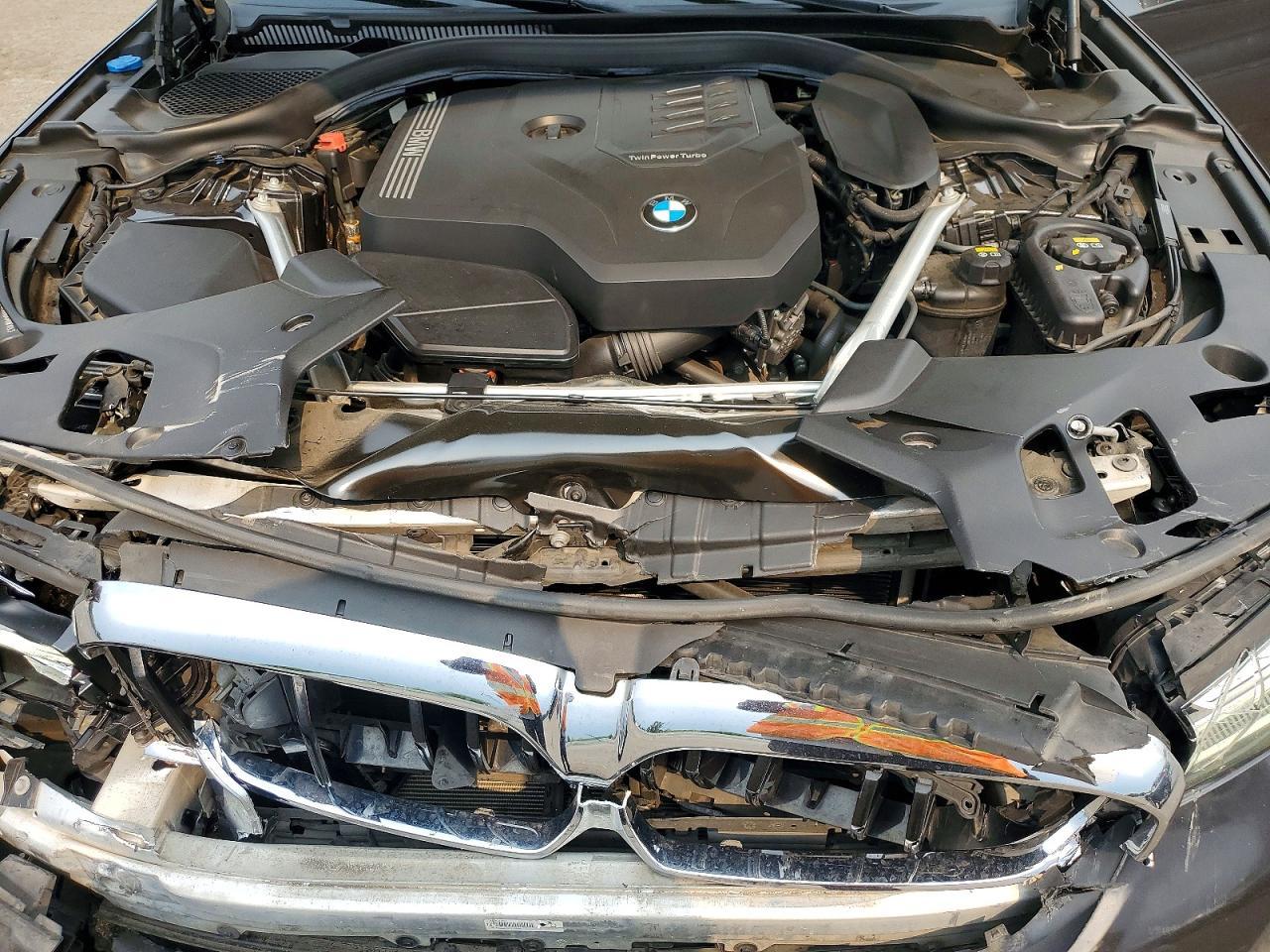 2021 BMW 530 I - zdjęcie 11