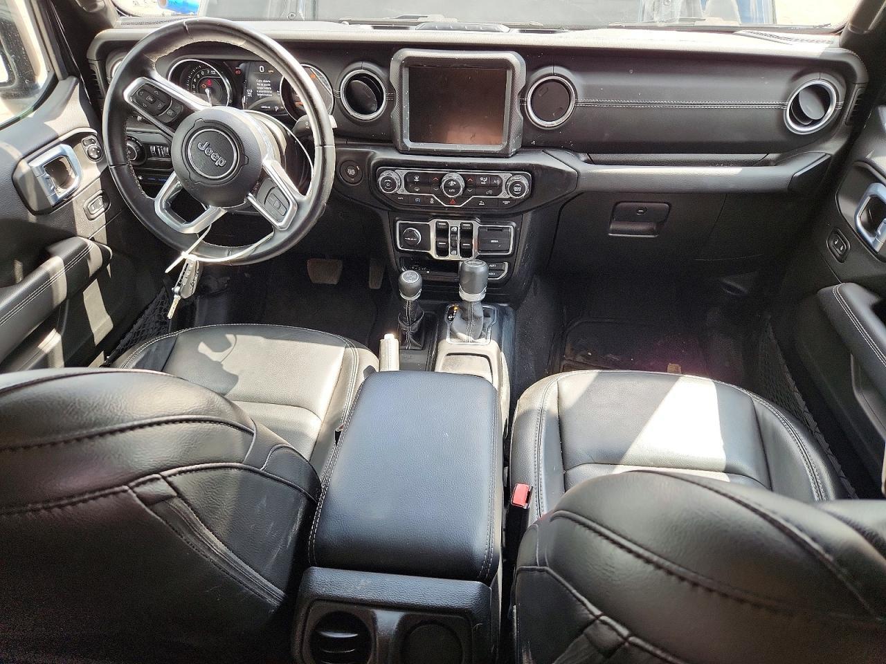 2022 Jeep Wrangler Unlimited Sahara 4Xe - zdjęcie 8