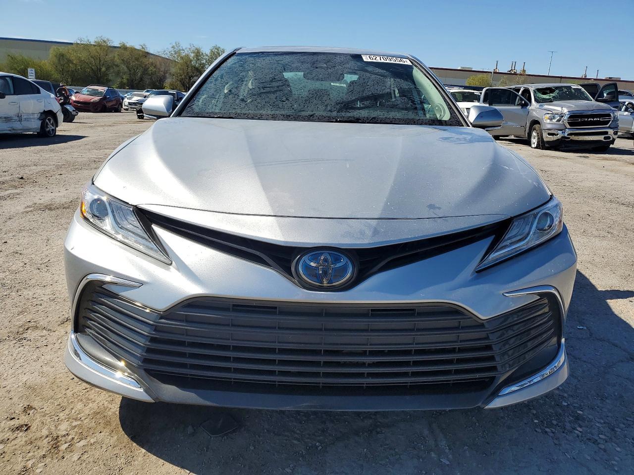 2023 Toyota Camry Xle - zdjęcie 5