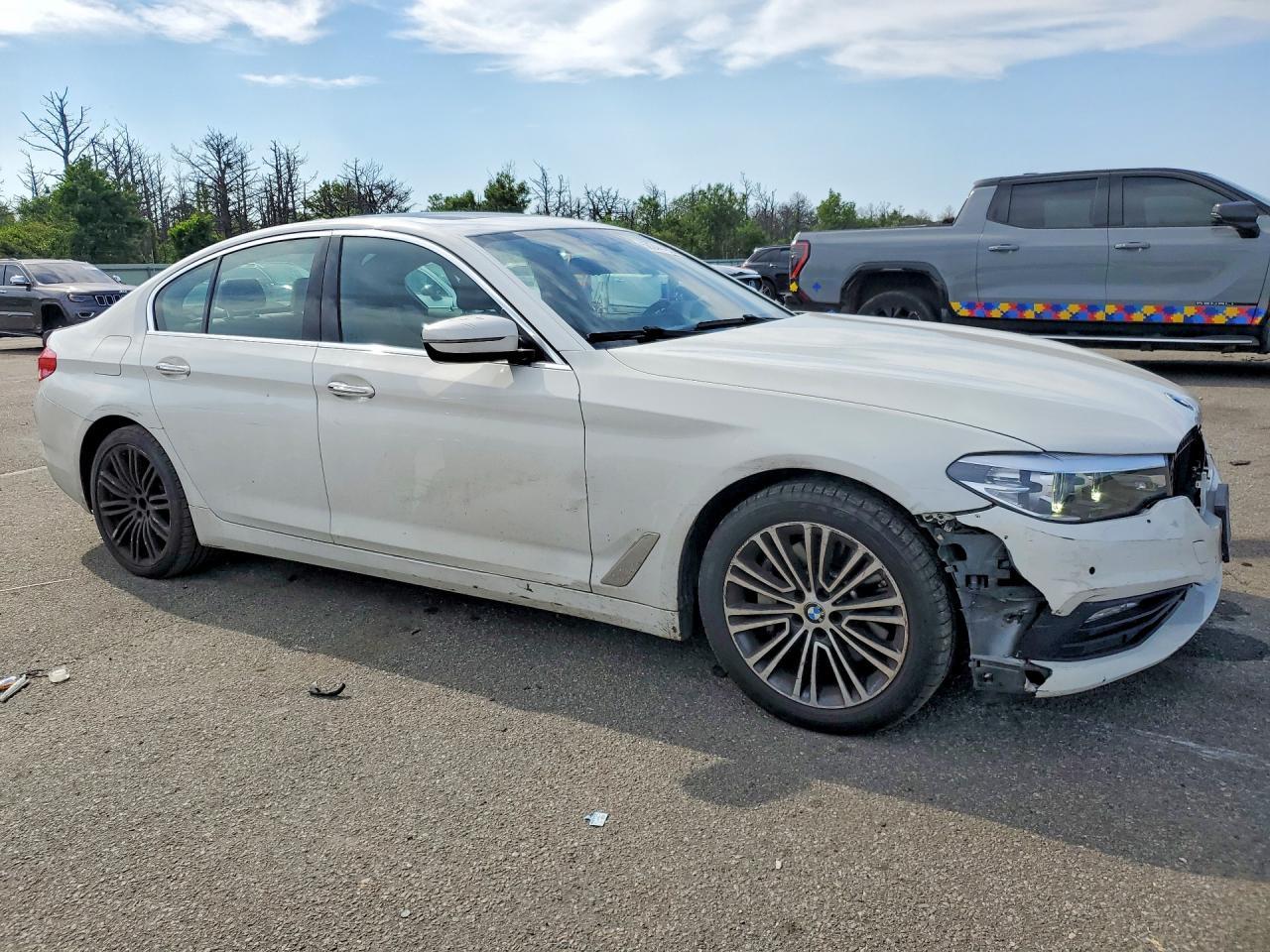 2018 BMW Seria 5 530i - zdjęcie 4