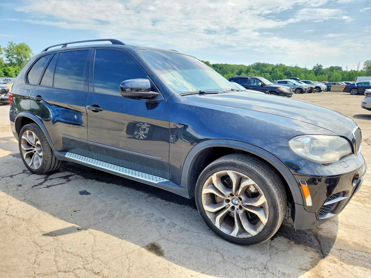 2013 BMW X5 xDrive50I - zdjęcie 4