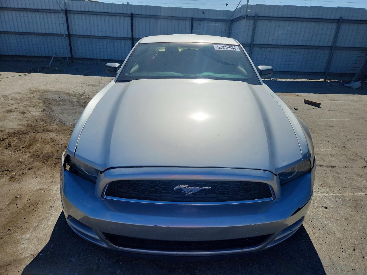 2014 Ford Mustang - zdjęcie 5