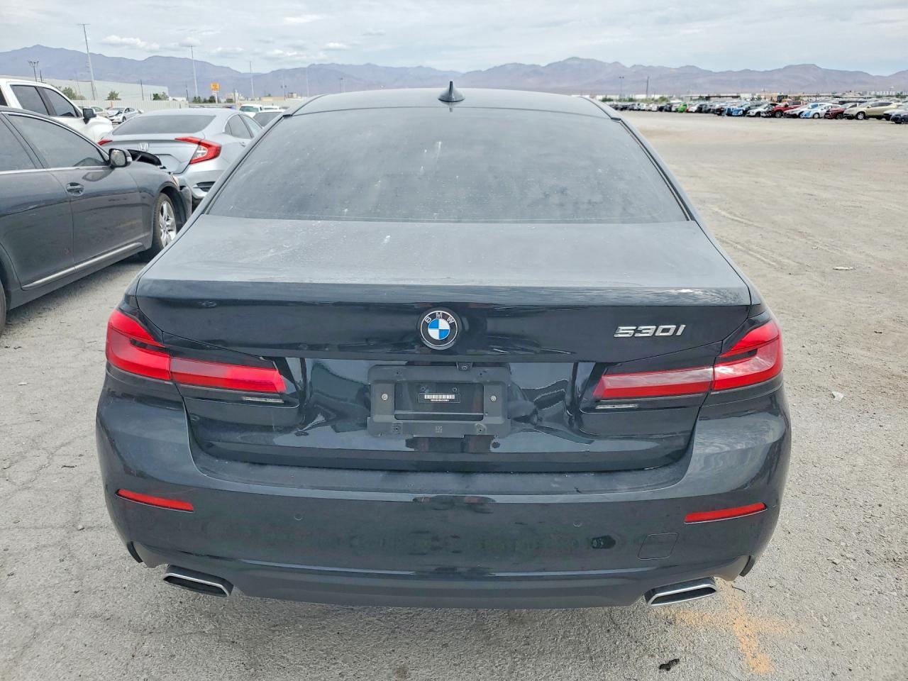 2022 BMW 530 I - zdjęcie 11