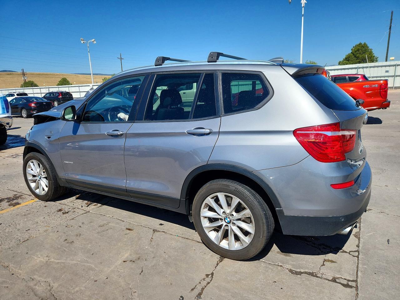 2017 BMW X3 xDrive28I - zdjęcie 2