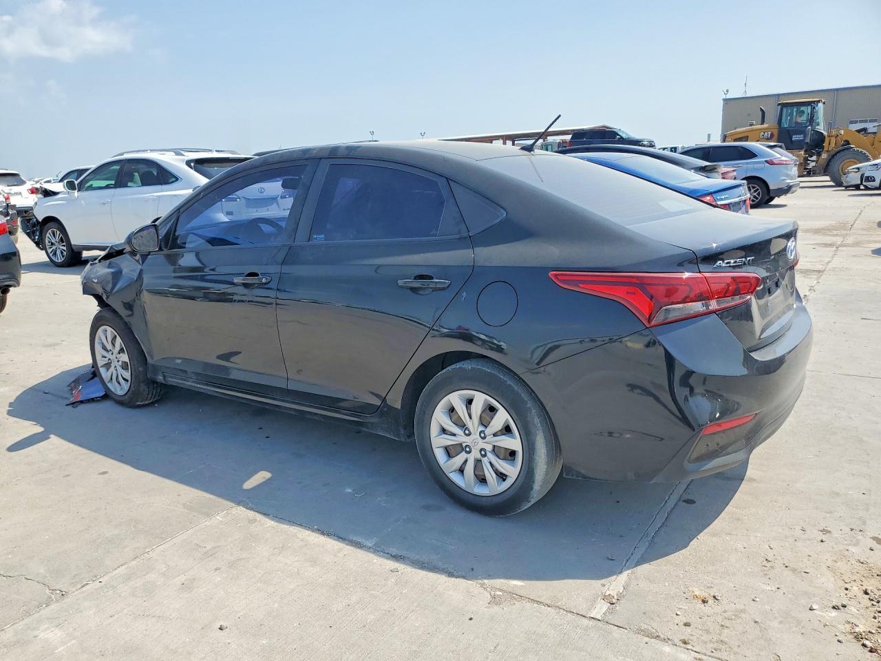 2021 Hyundai Accent Se - zdjęcie 2