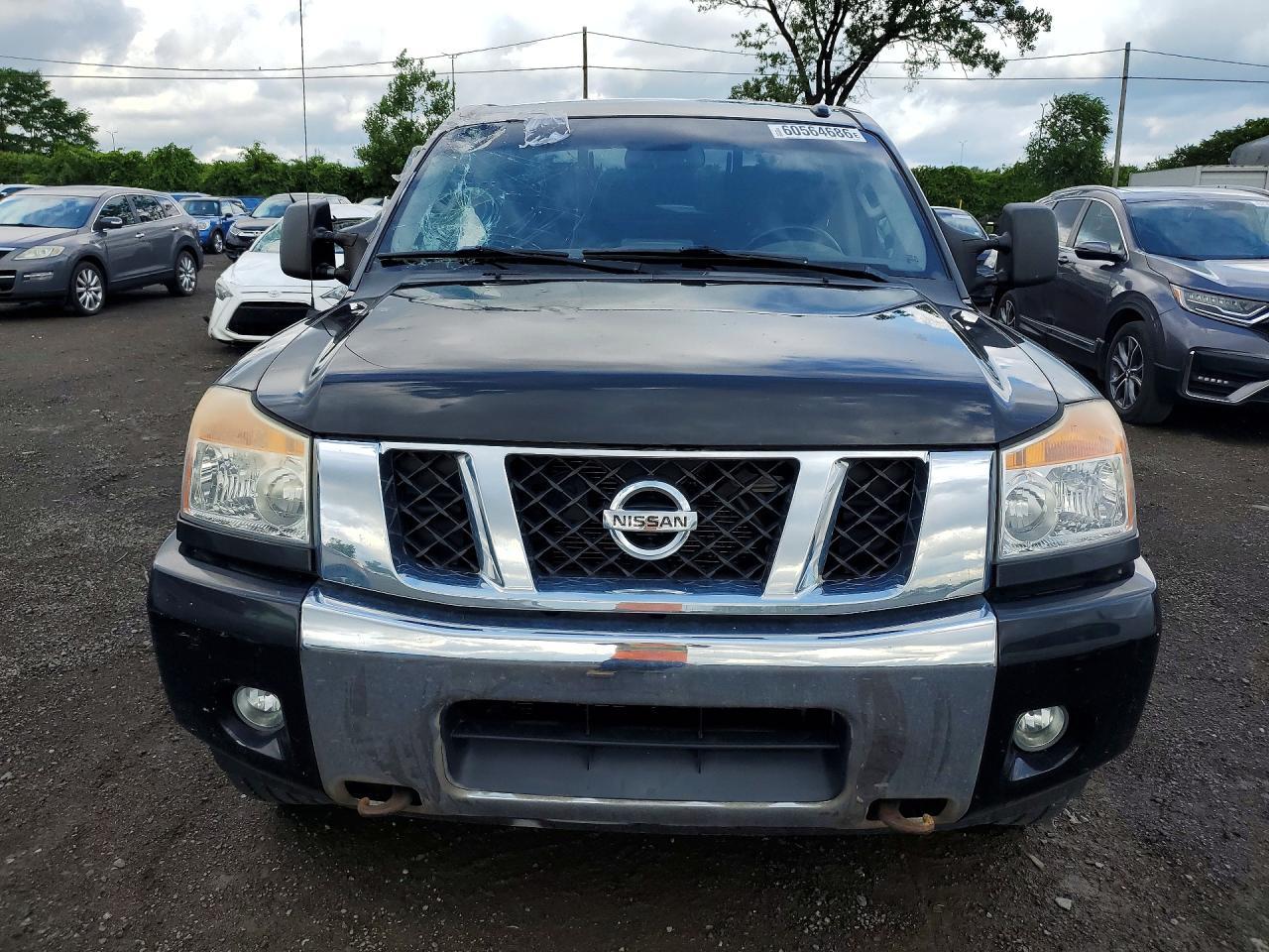 2013 Nissan Titan Sv - zdjęcie 5