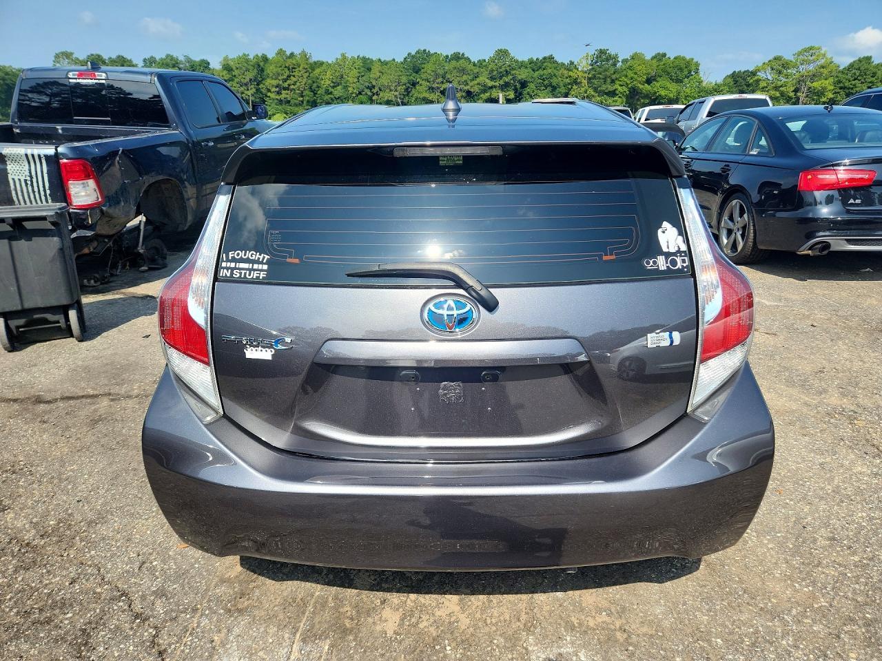 2016 Toyota Prius C Two - zdjęcie 6