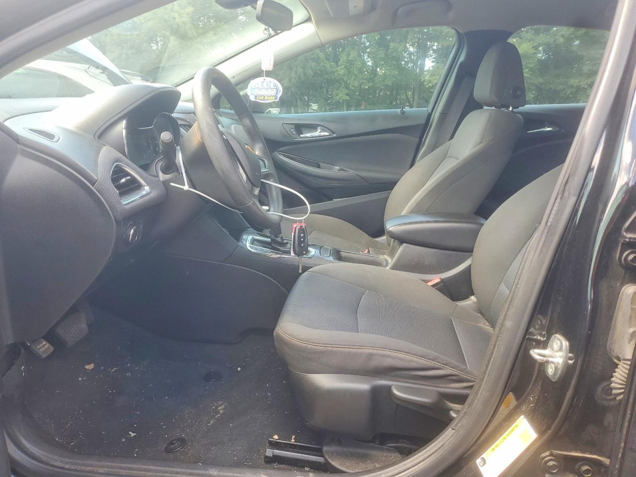 2019 Chevrolet Cruze Ls - zdjęcie 7